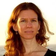 Dr. Analia Schlosser